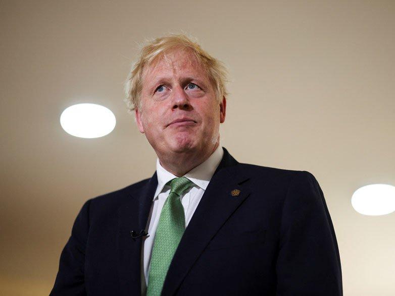 Boris Johnson'a bir şok daha: Parti başkanı istifa etti