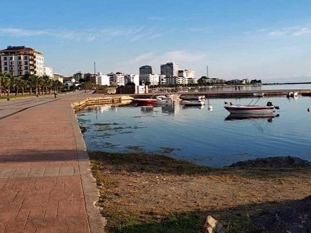AKP'li belediye milyonlarca liralık yat limanına, otel ve cami yapacak