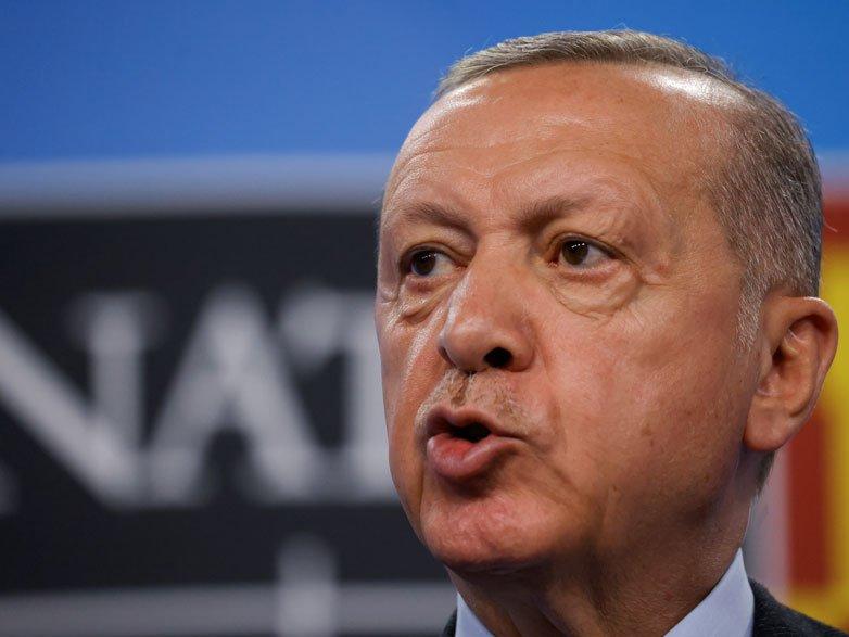 Financial Times'tan Erdoğan yorumu: NATO'ya şantaj uyguluyor ama...