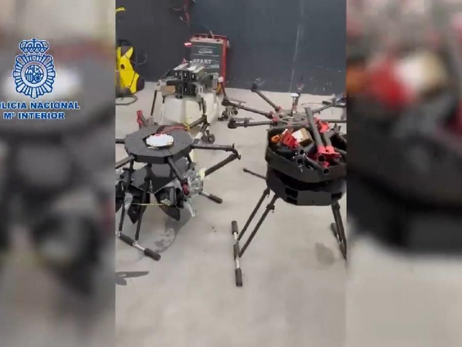 İspanya'da uyuşturucu kaçakçılığında kullanılan deniz droneları ele geçirildi