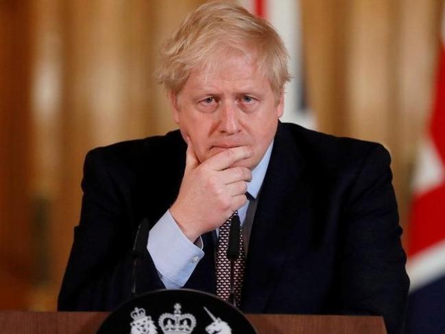 İngiltere'de istifa krizi: Bakanlardan Başbakanlık Ofisi'ne çıkarma
