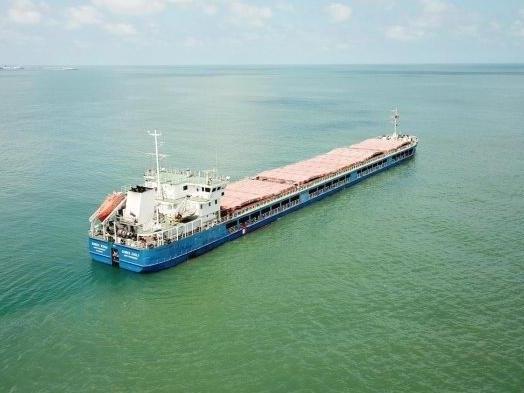 Tartışmalı Rus gemisi Türkiye'den ayrıldı