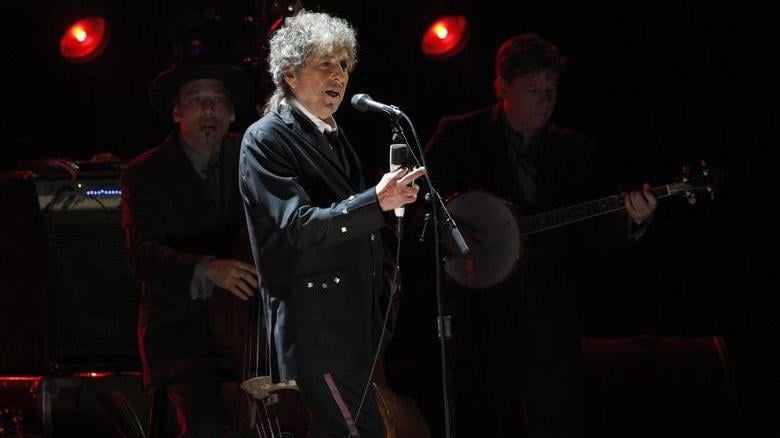Bob Dylan'ın ünlü şarkısı açık artırmada rekor fiyatla satıldı