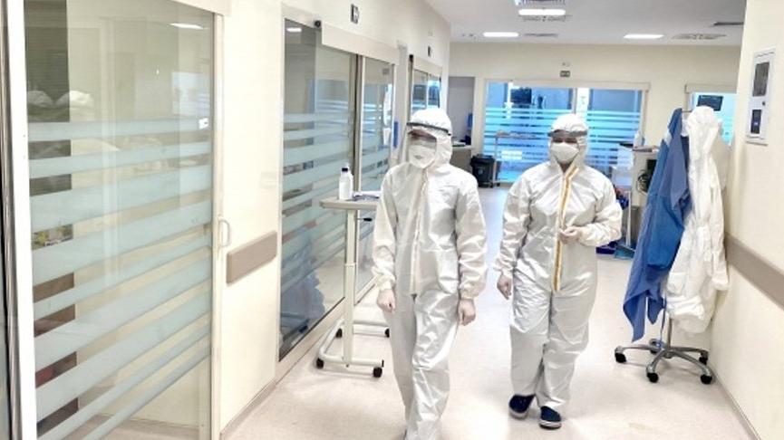 Uzmanlar uyardı: Pandemi bitmedi! Yeni dalga hızla tırmanıyor