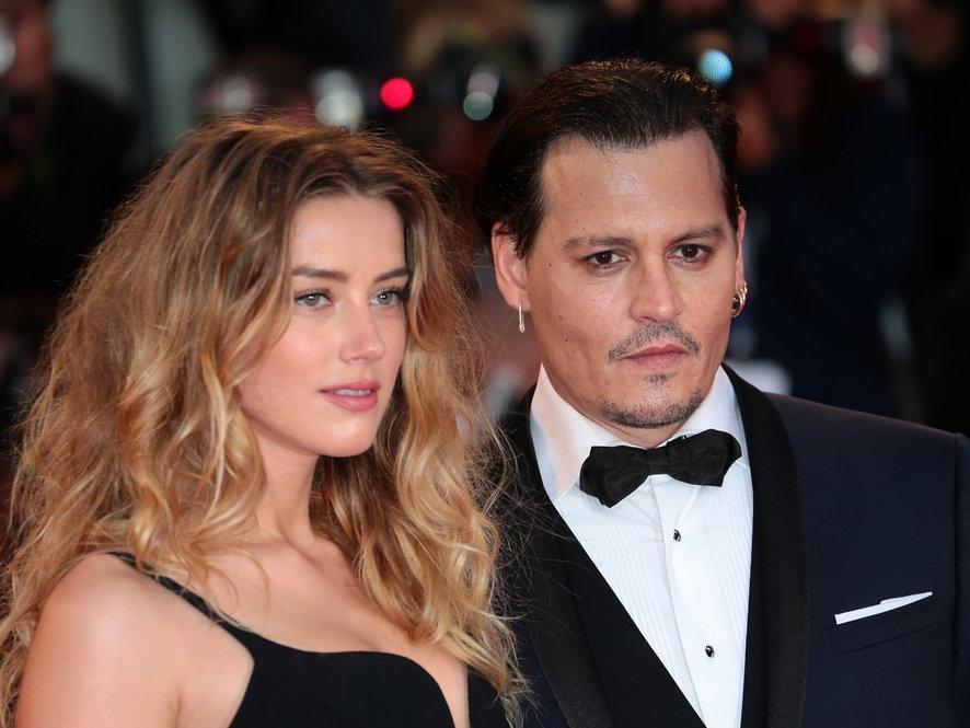 Johnny Depp'ten eski eşi Amber Heard'e şarkılı gönderme