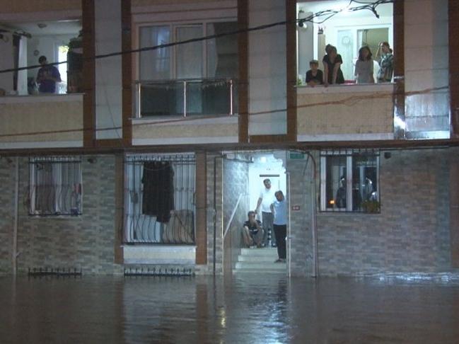 Sel tehlikesi bayramın üçüncü günü devam edecek! İşte son hava durumu tahmini