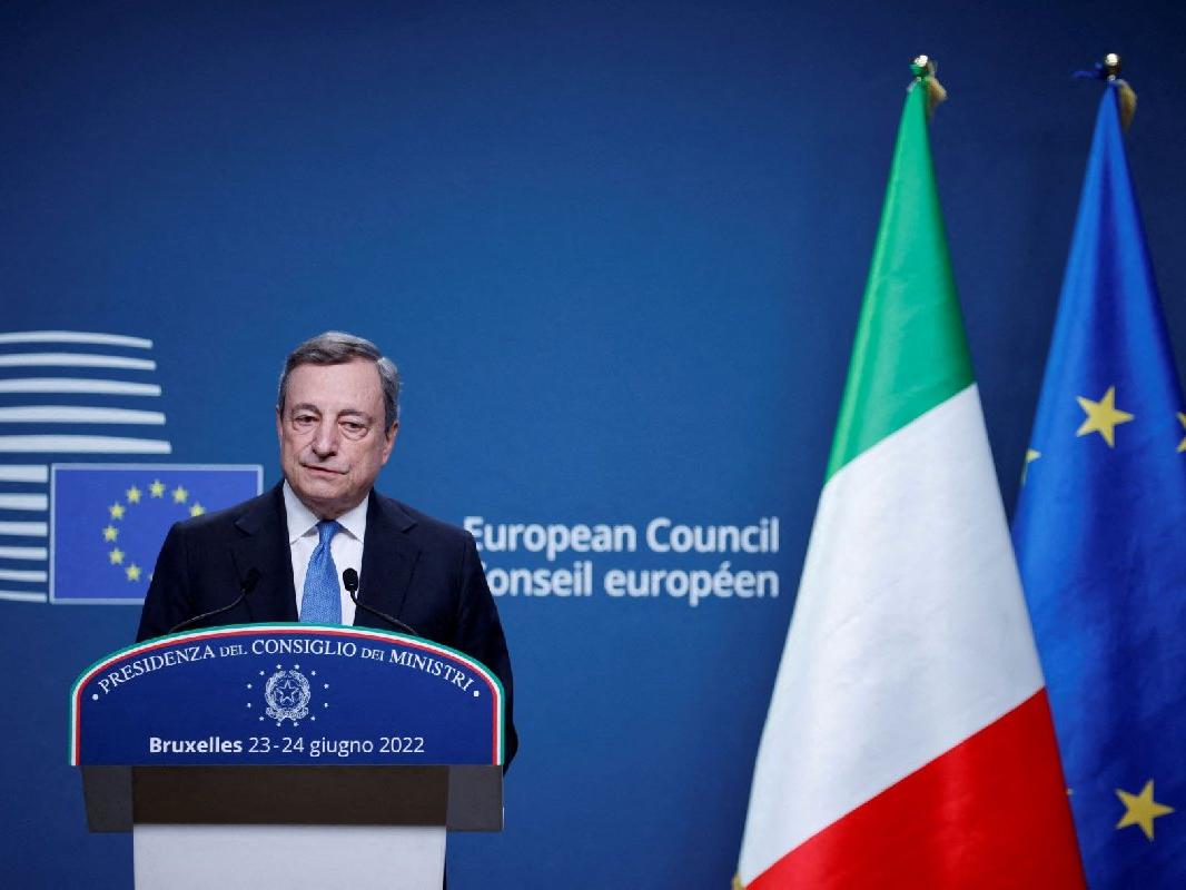 İtalya'da siyasi kriz: Hükümet çökebilir