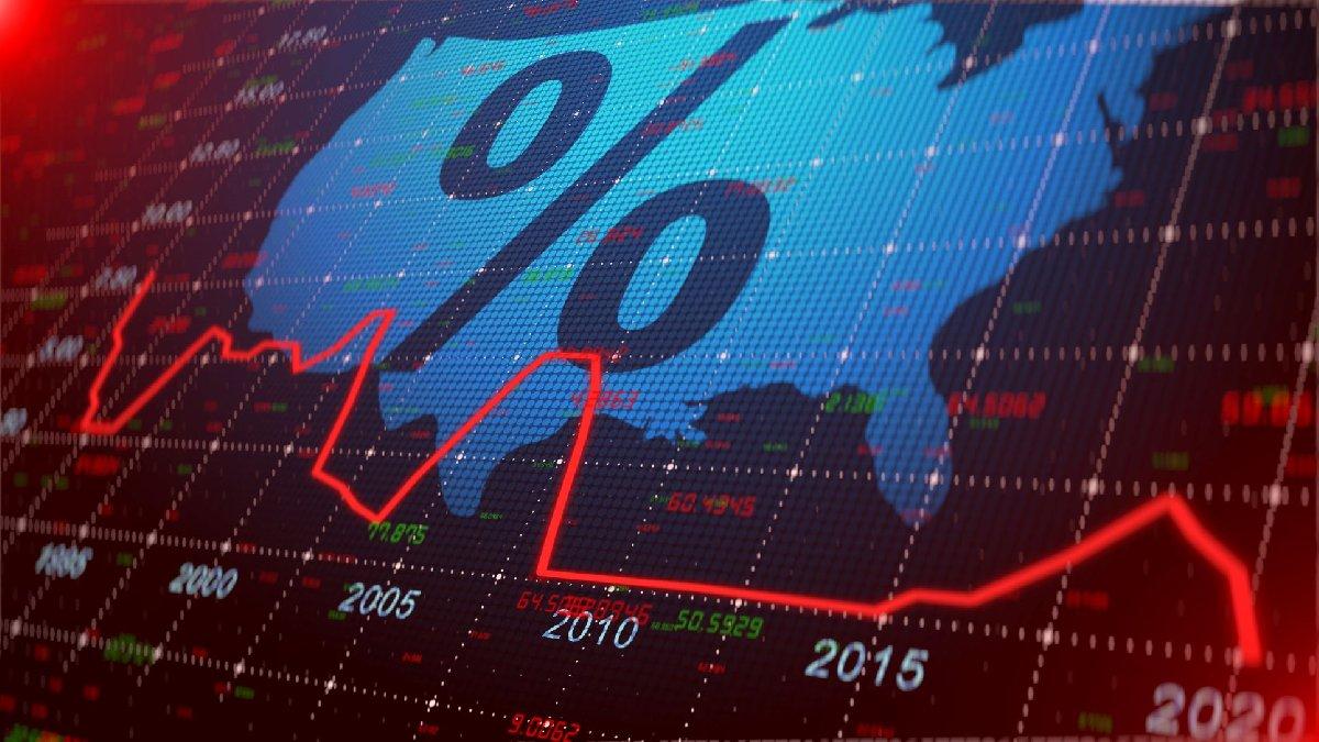 Fed yetkililerinin masasında 100 baz puanlık faiz artışı var