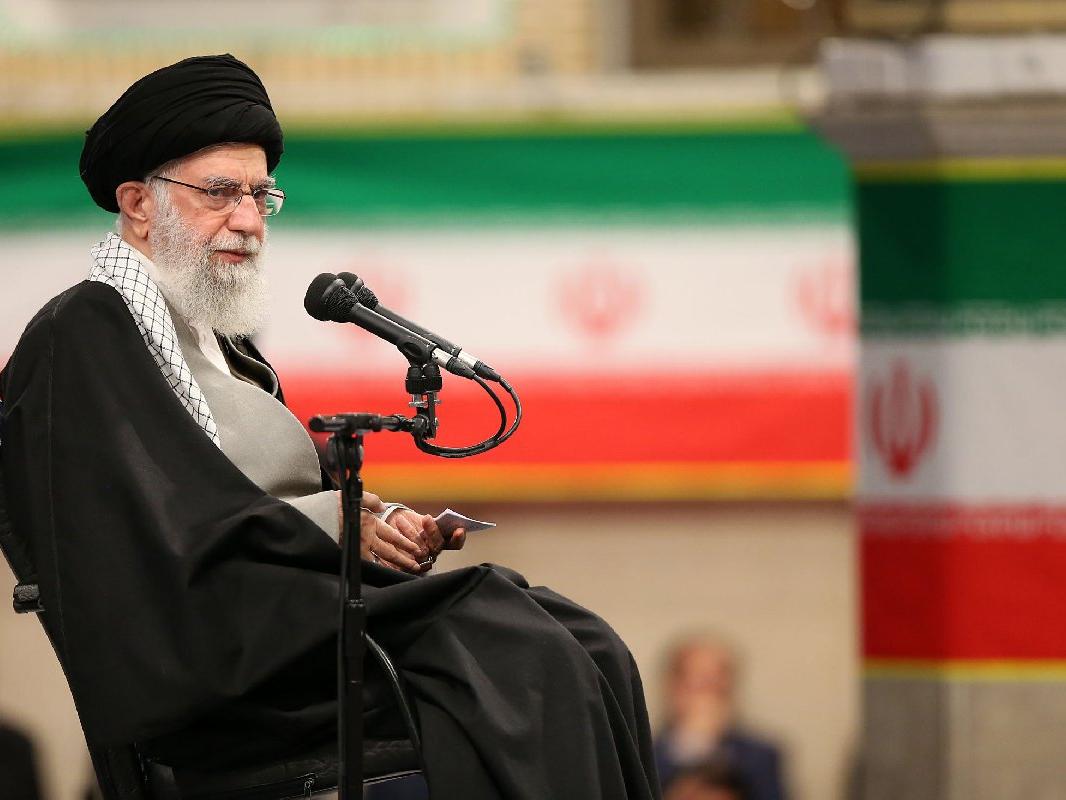 İran'dan korkutan açıklama: Atom bombası yapabiliriz