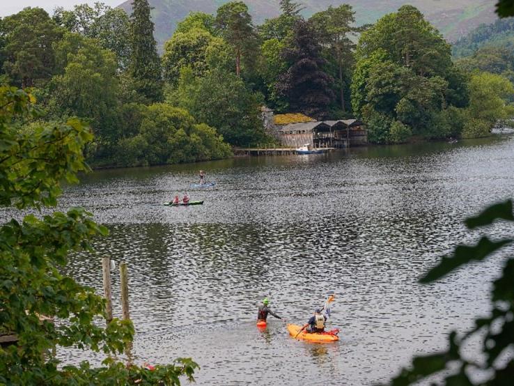 İngiltere'de sıcaklardan bunalanların adresi: Lake District Milli Parkı