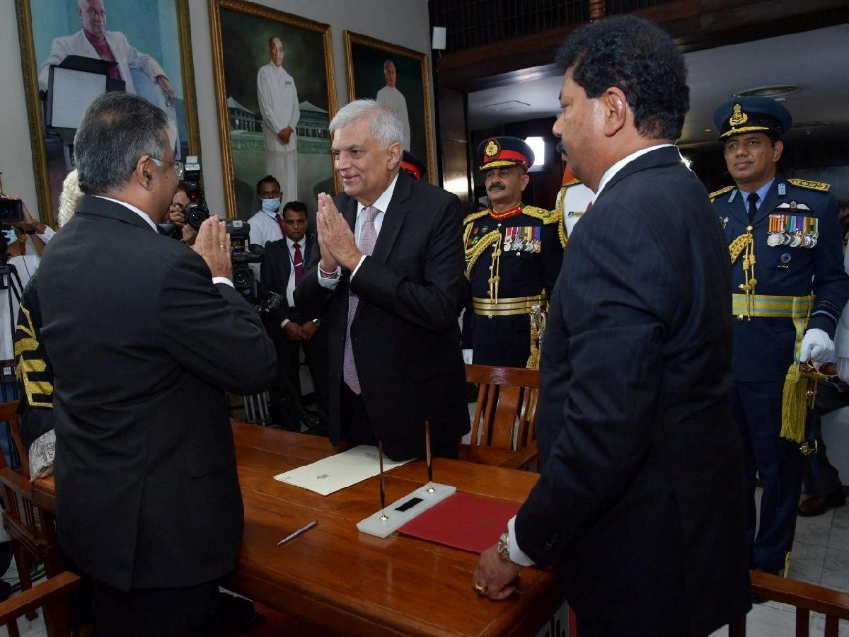 Sri Lanka'nın yeni Devlet Başkanı Wickremesinghe yemin etti