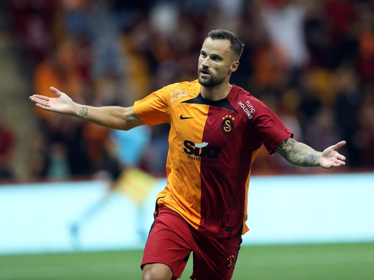 Yeni Galatasaray, taraftarı önünde Seferovic ile güldü: 2-1