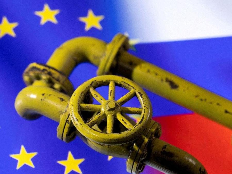 Rusya, Avrupa'ya gaz akışını yeniden düşürecek