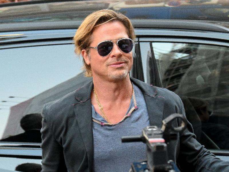 Brad Pitt, kesenin ağzını açtı: 40 milyon dolara yeni ev aldı