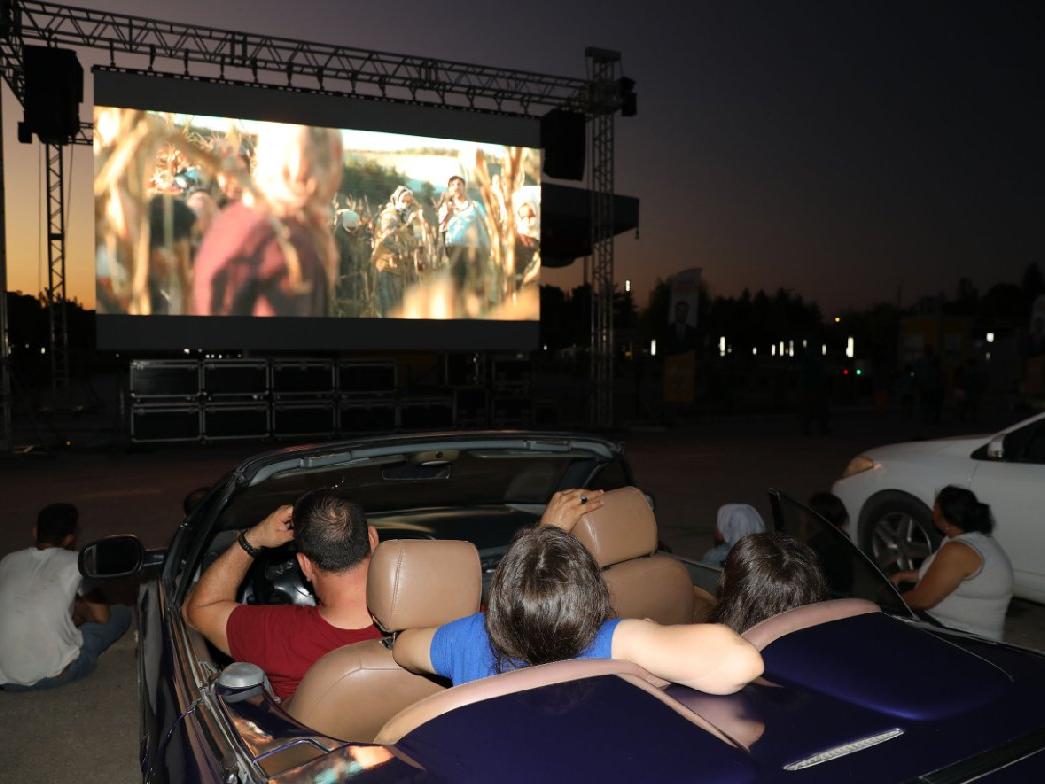 Arabada sinema günlerine yoğun ilgi