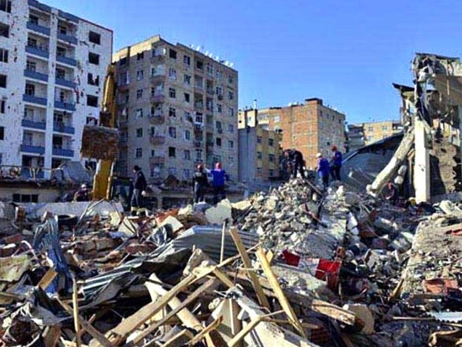 Diyarbakır Emniyet Müdürlüğü'ne bombalı saldırı davasında karar