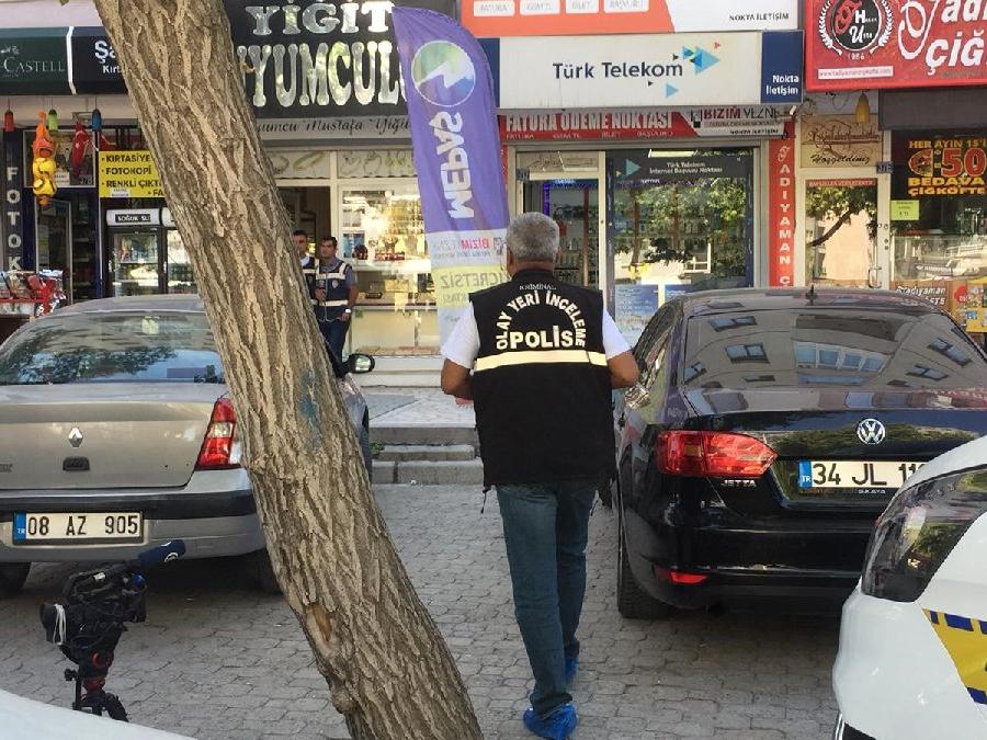 Konya’da döviz çalan, 3 kişi yakalandı