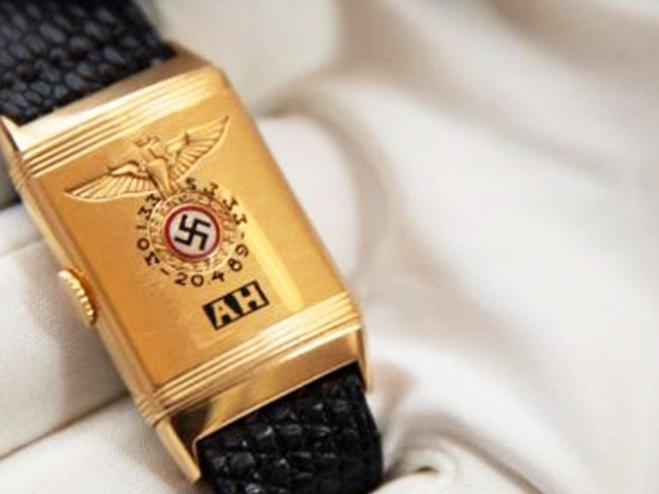 1.1 milyon dolara satılan Hitler'in kol saati eleştirilerin hedefi oldu: Tiksindirici