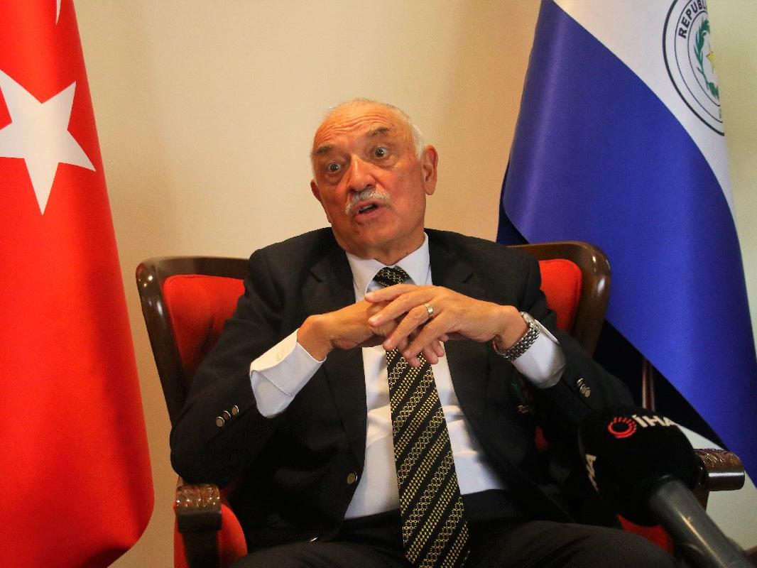 Paraguay’ın Ankara Büyükelçisi Peralta'nın Rizespor aşkı