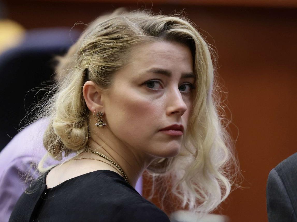 Skandal davayı kaybeden Amber Heard, evini sattı