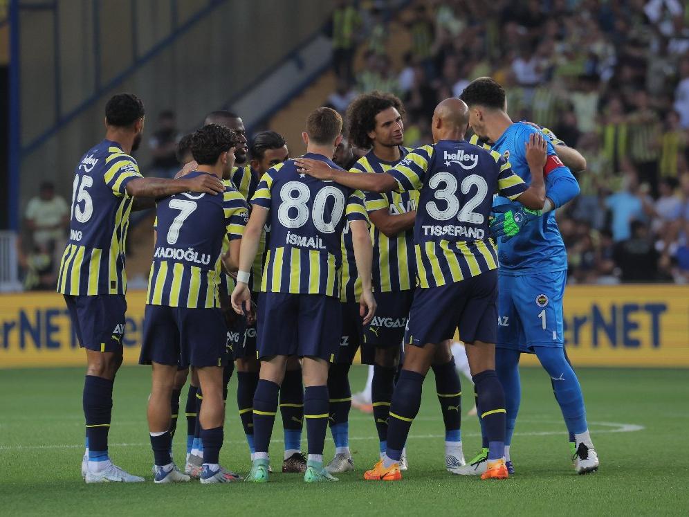 Fenerbahçe'de transfer bitmez