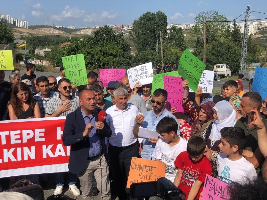 Mahalle halkı “Kanal İstanbul” sürgününe karşı eylem yaptı