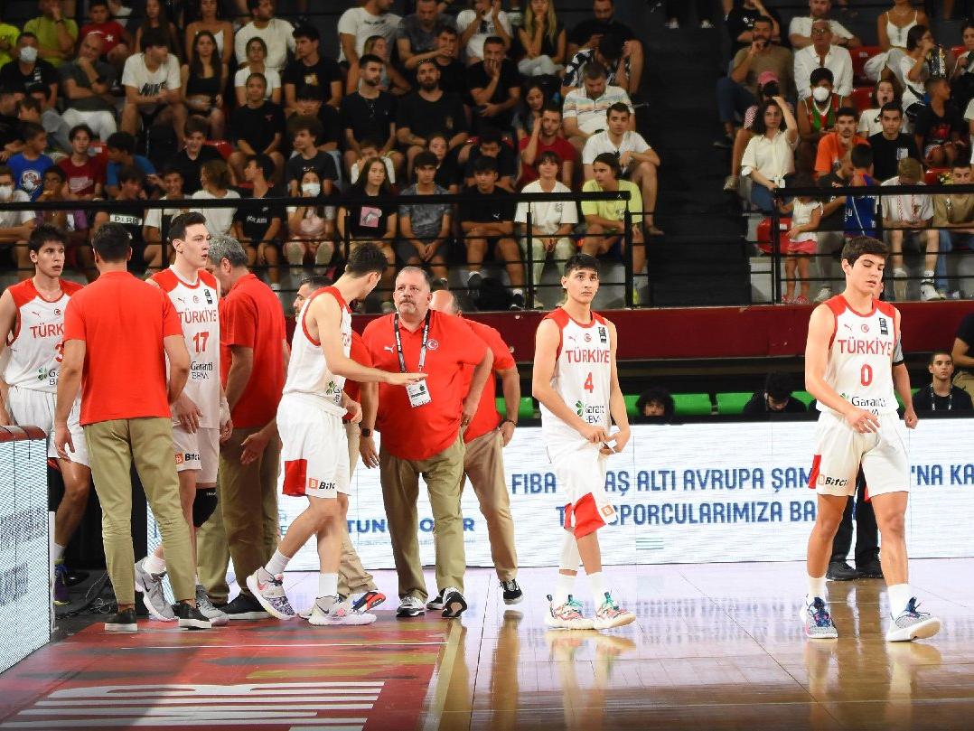 U18 Avrupa Basketbol Şampiyonası'nda Türkiye turladı!