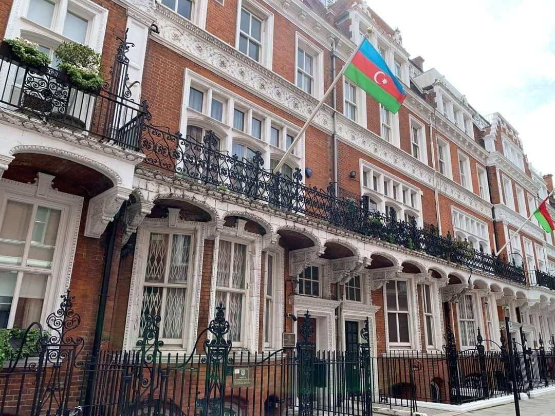 Azerbaycan'ın Londra Büyükelçiliğine saldırı