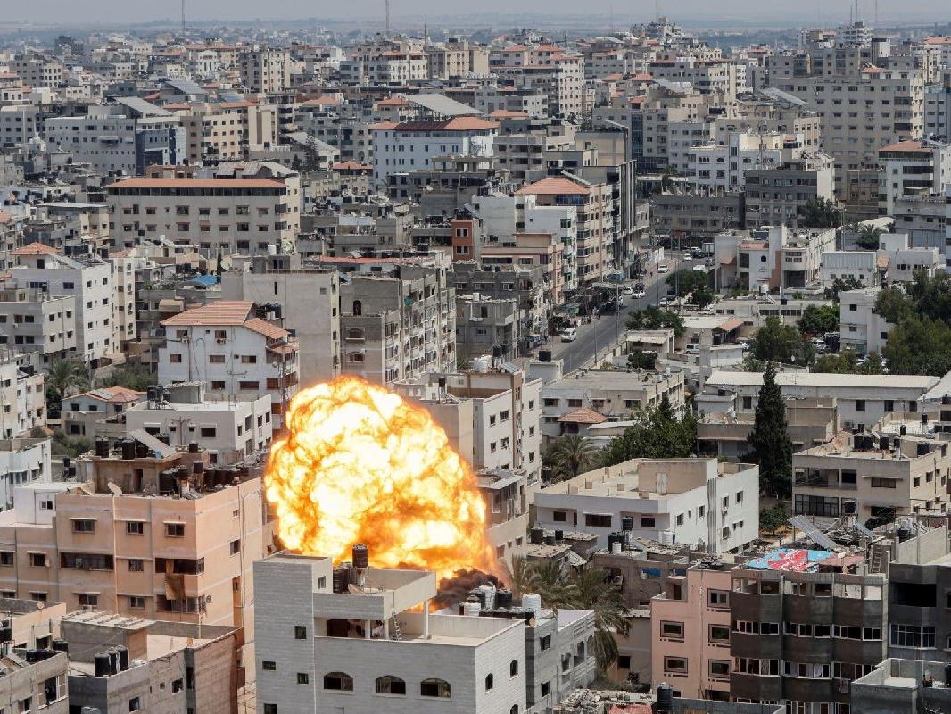 İsrail Savunma Bakanı'ndan 'Gazze saldırısına devam' emri