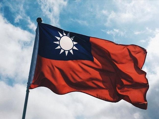 Çin'in ardından Tayvan da adada topçu tatbikatları yapacağını duyurdu