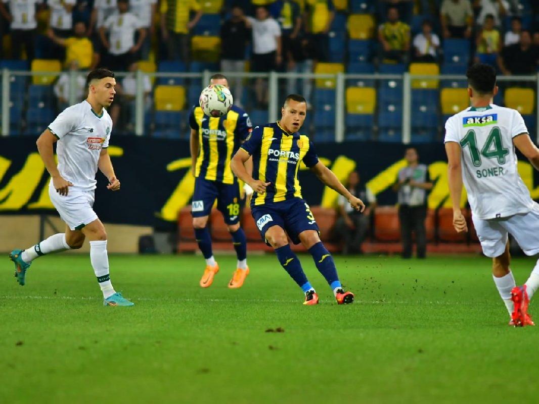 MKE Ankaragücü Konyaspor maçında gol sesi çıkmadı