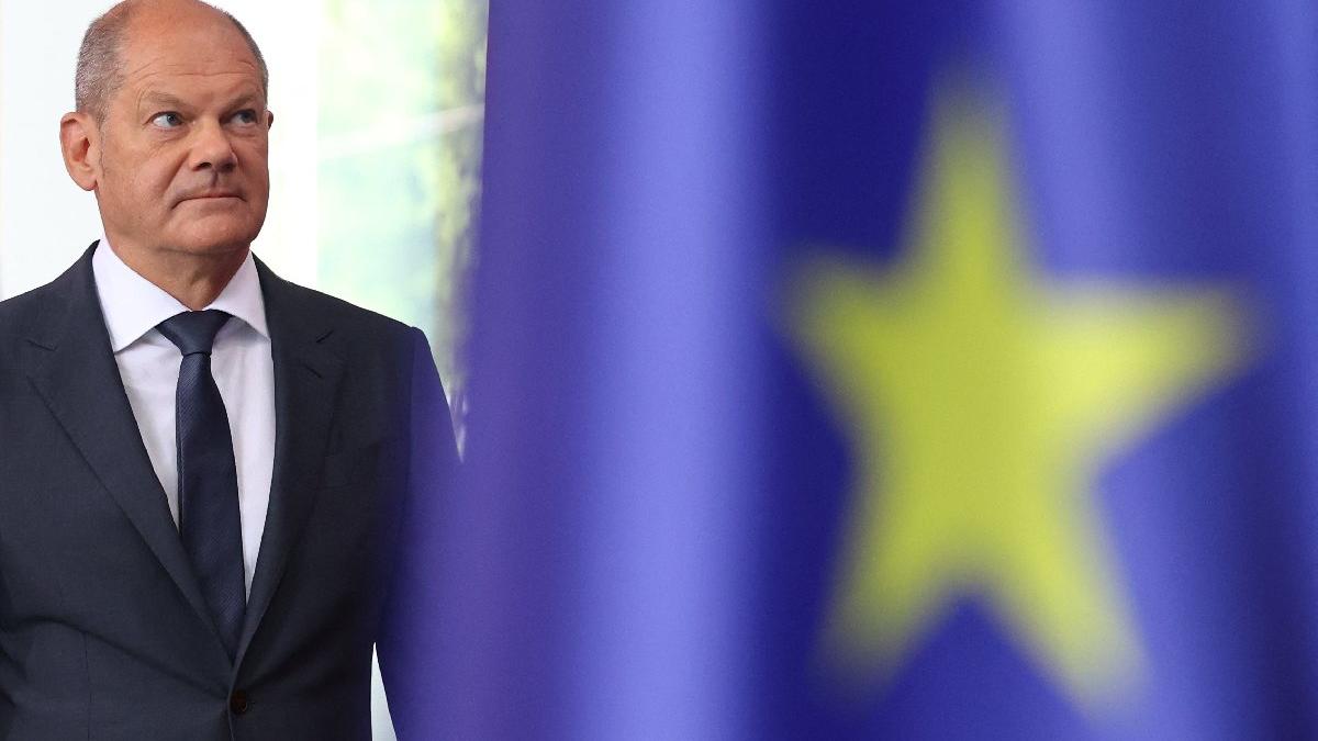 Almanya Başbakanı Scholz'a 'adam kayırma' soruşturması