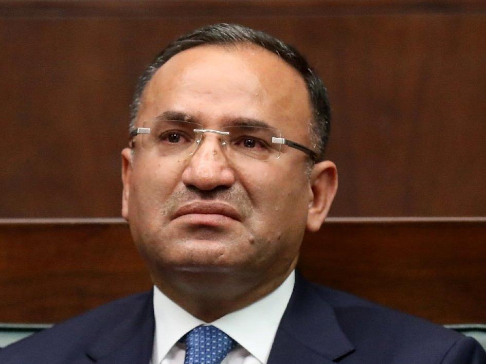 Adalet Bakanı Bekir Bozdağ'dan Osman Kavala açıklaması