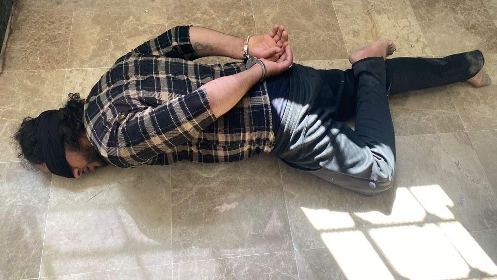 PKK'lı terörist canlı bomba yeleğiyle yakalandı