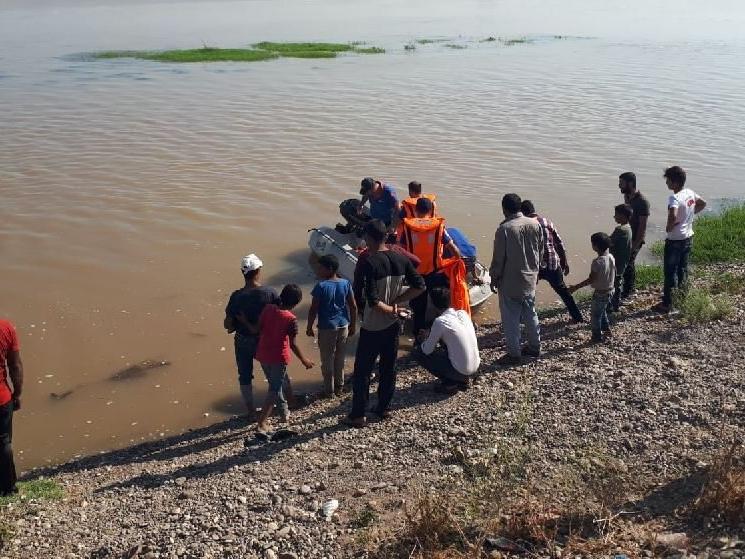 İki çocuk nehirde kayboldu, birinden acı haber geldi