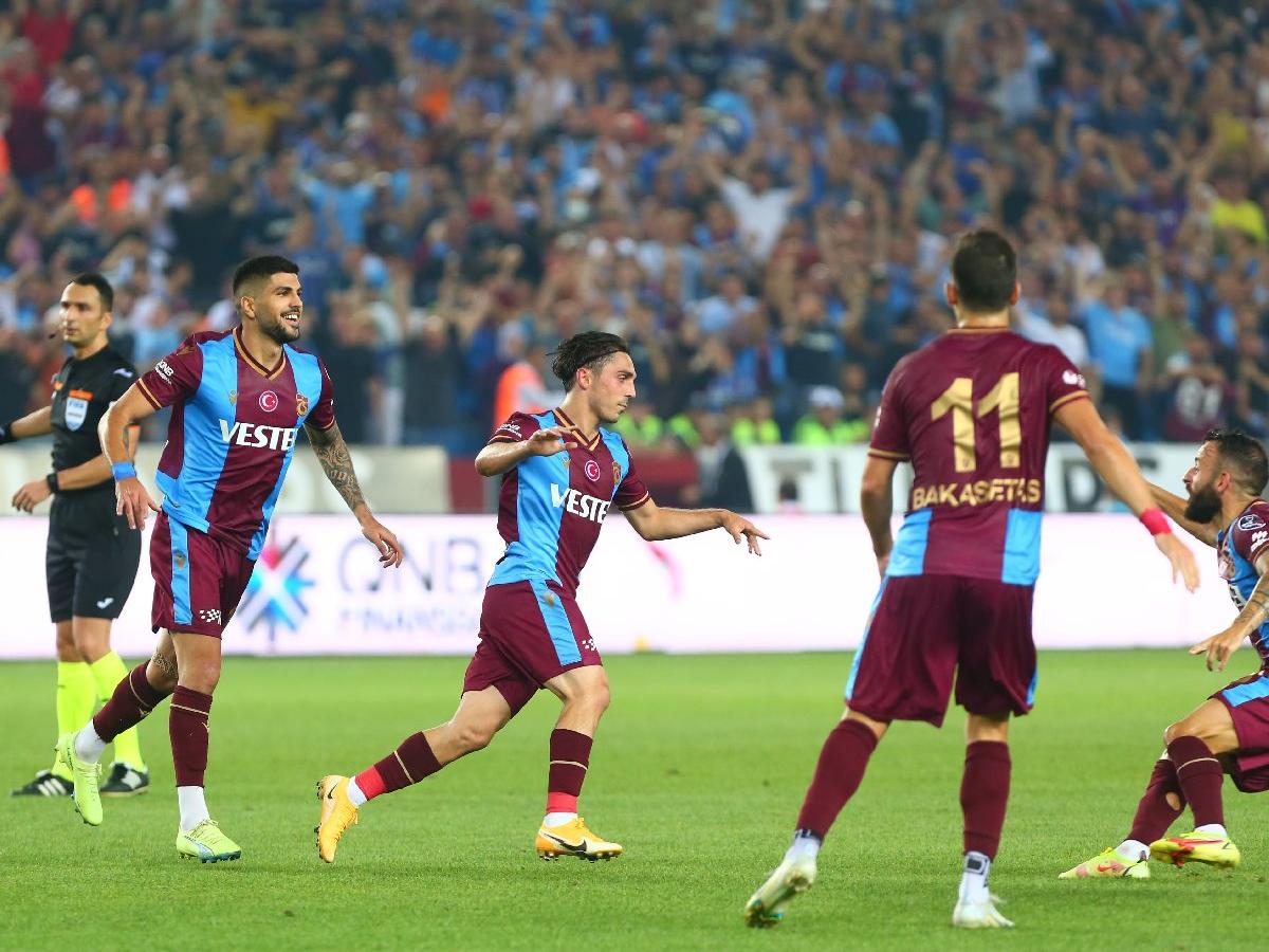 Trabzonspor Hatayspor maçında muhteşem golle üç puan