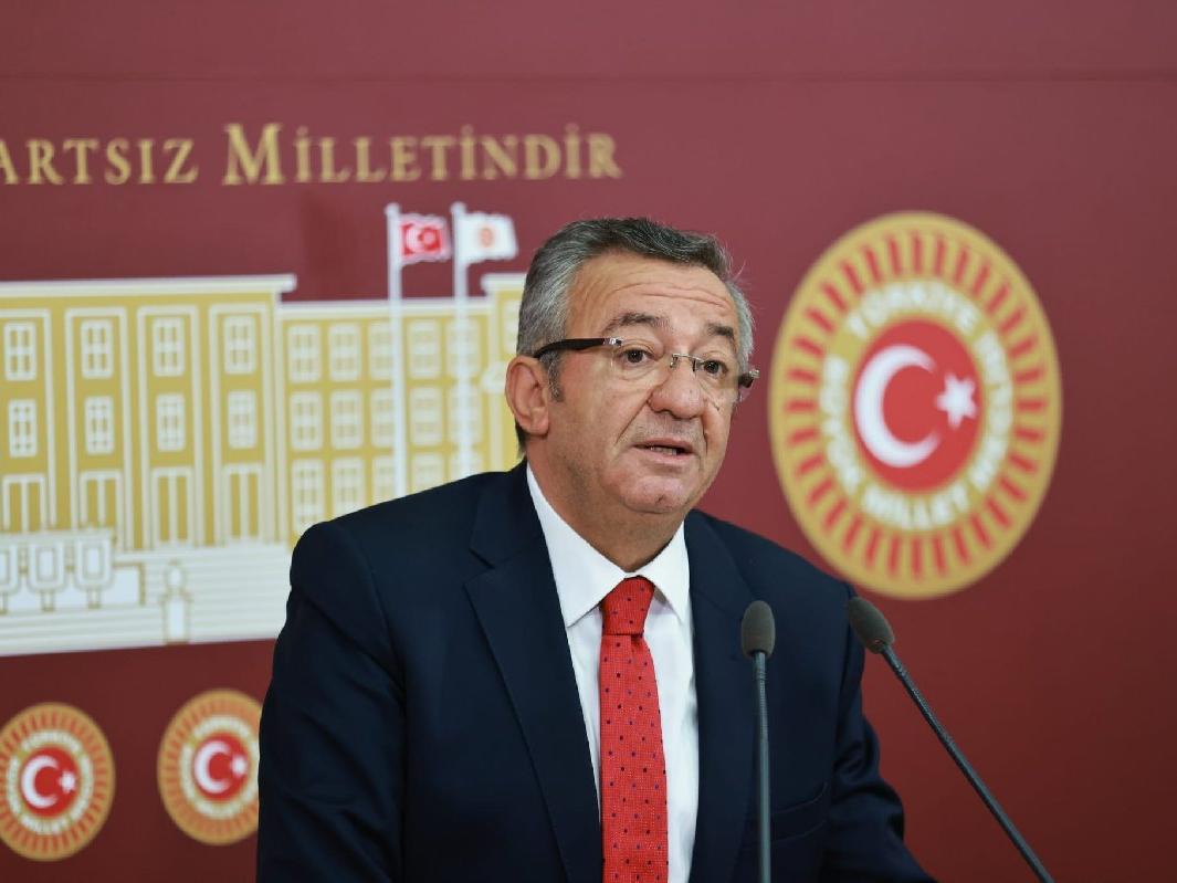 CHP'den Erdoğan'a: Talimatla batırdığın ekonomiyi talimatla düzeltemezsin