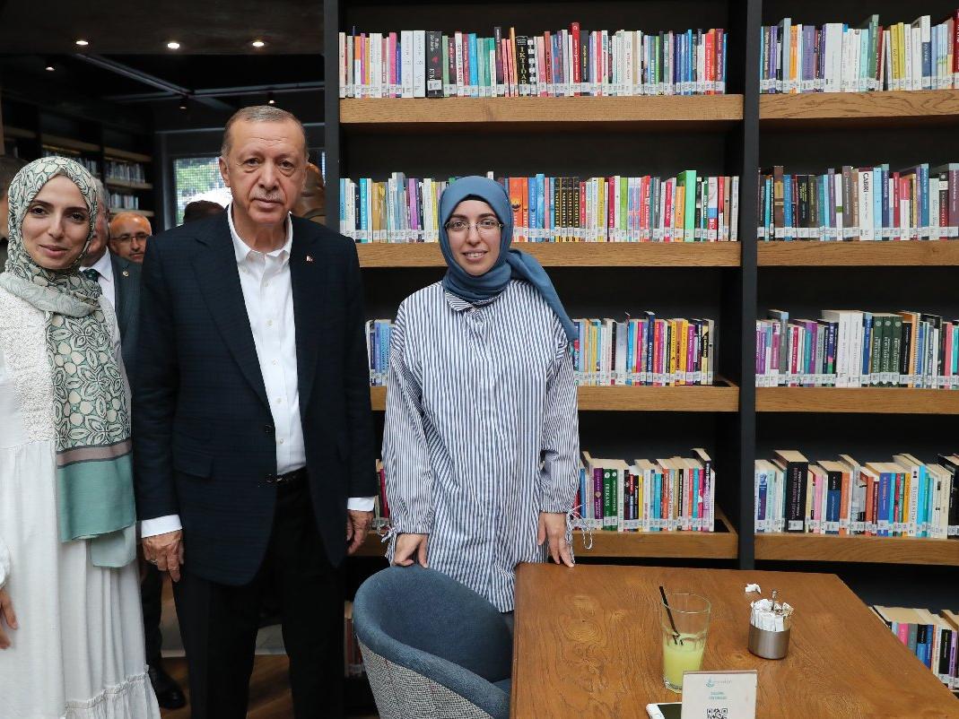 Cumhurbaşkanı Erdoğan: Kütüphanelerde kitap sayısını 100 milyona tamamlayacağız