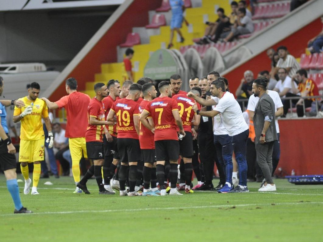 Kayserispor İstanbulspor'u tek golle geçti
