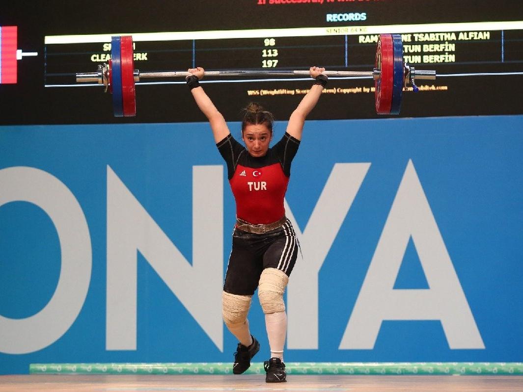 Nuray Güngör, Konya'da altın madalya kazandı