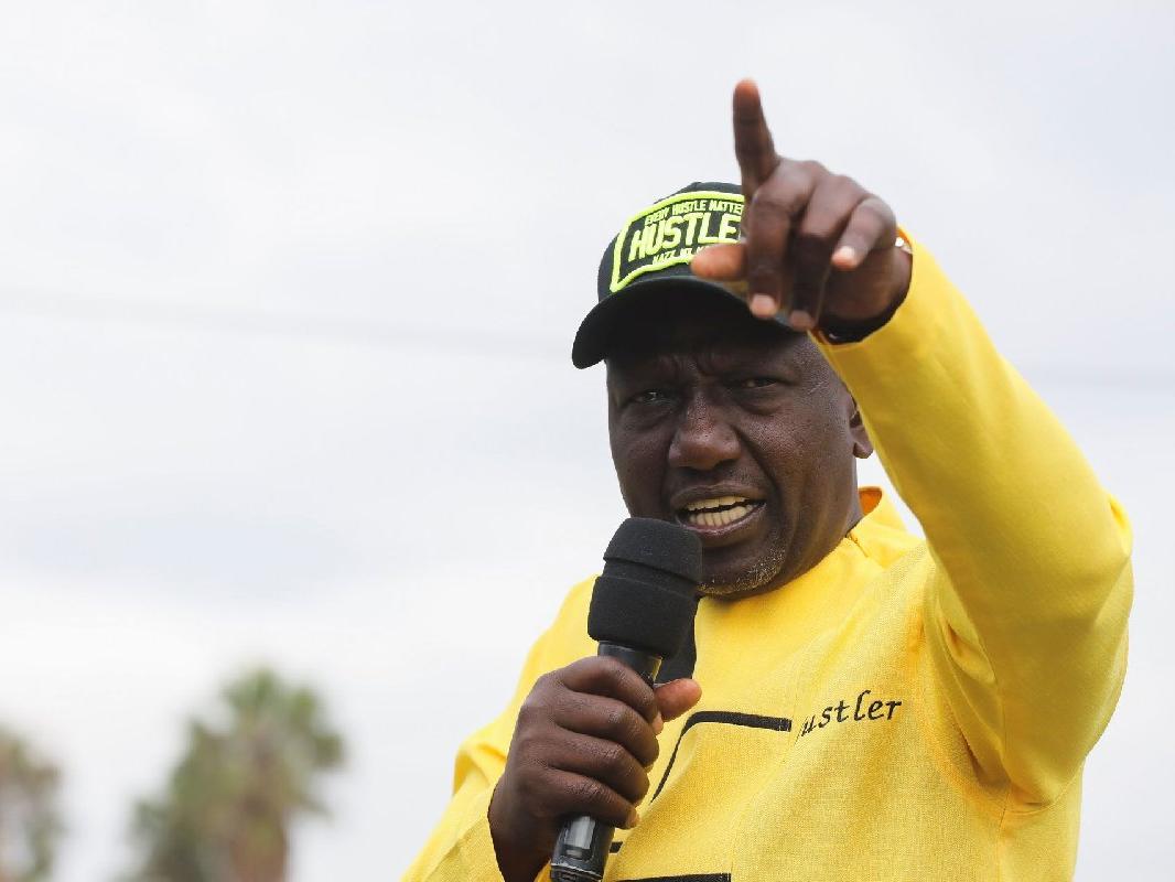 Kenya’daki seçimi William Ruto önde götürüyor