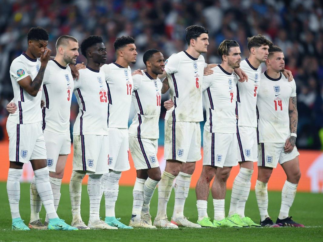 İngiliz futbolculara ırkçılık yapan taraftara hapis cezası