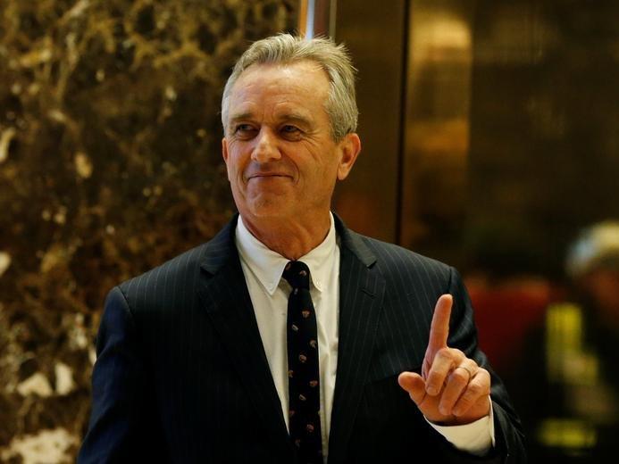 Robert Kennedy Jr. Facebook ve Instagram'dan engellendi - Sözcü