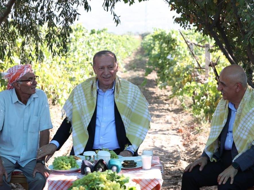 Erdoğan ile üzüm üreticisi arasında dikkat çeken fiyat diyaloğu