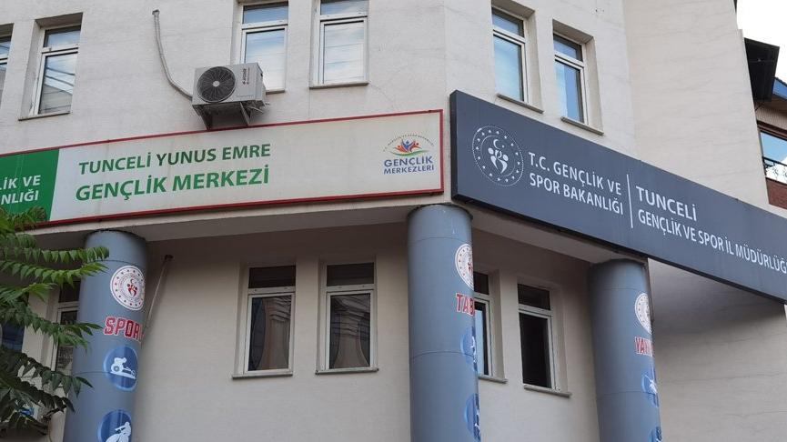 Müdürün Atatürk paylaşımına valilikten soruşturma