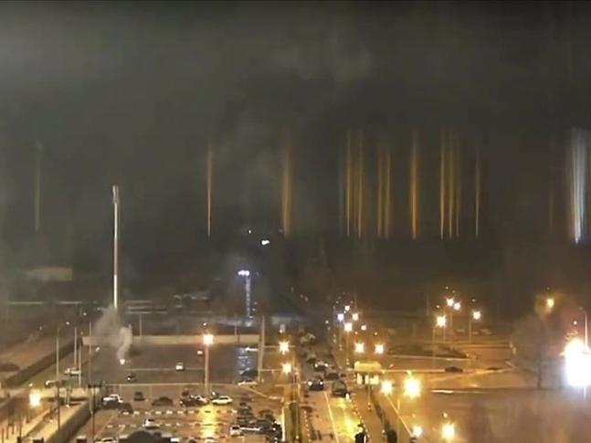 Zaporijya Nükleer Santrali'nin elektrik şebekesiyle bağlantısı ilk defa kesildi