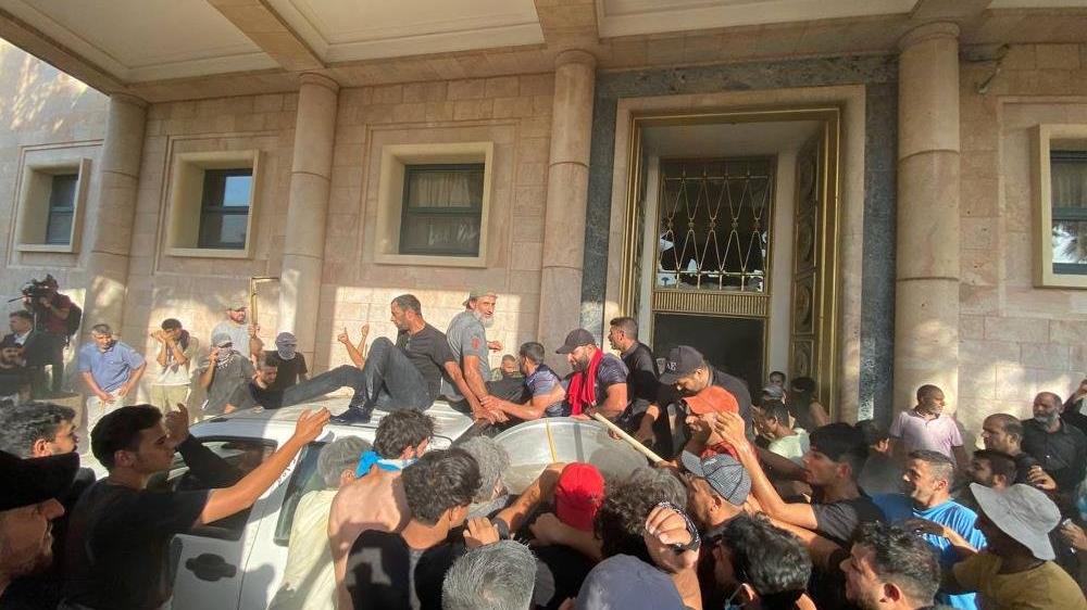 Irak’ta ortalık karıştı! Cumhurbaşkanlığı Sarayı’nı bastılar... Ölü ve yaralılar var