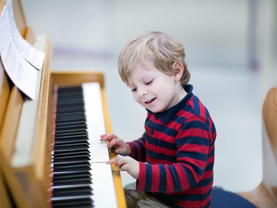 Erken yaşta müzik, ömür boyu beyin gücünü artırabilir