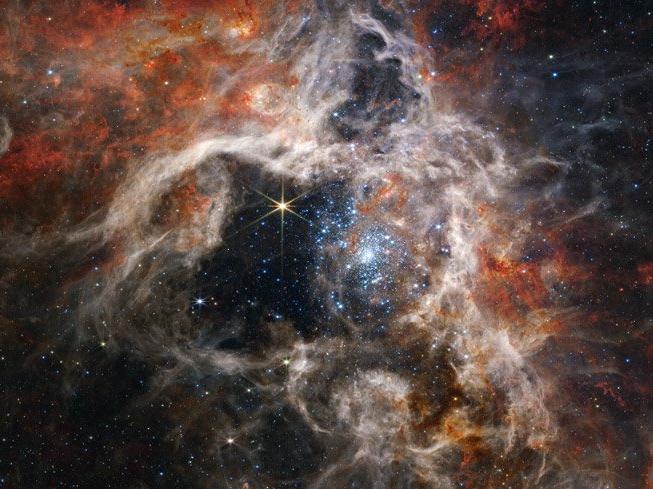 James Webb Uzay Teleskobu "Tarantula Bulutsusu"nu detaylı görüntüledi