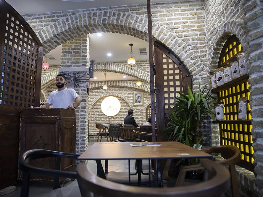 140 yıllık kahvehane 39 yıl aradan sonra yeniden açıldı